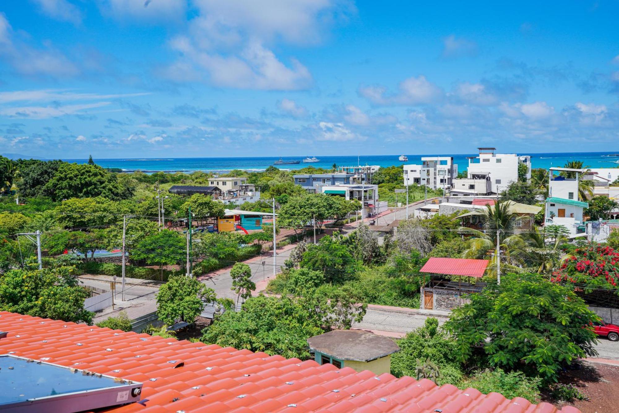 Galapagos Verde Azul 푸에르토아요라 외부 사진